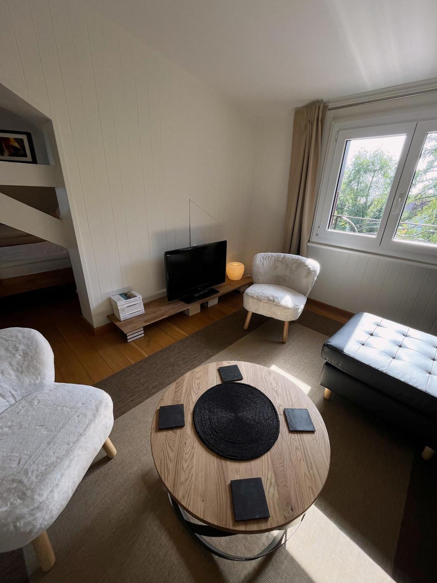 Arzier Bnb La Clemonie المظهر الخارجي الصورة